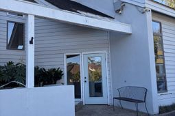 105 Wappoo Creek Drive photo 4