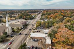 932 Savannah Highway photo 4