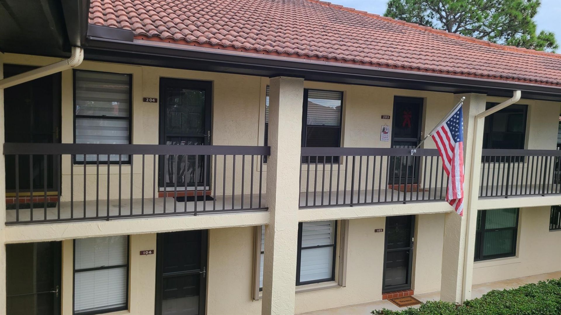 510 SW South River Drive, Unit 204, Stuart, FL 34997 Photo