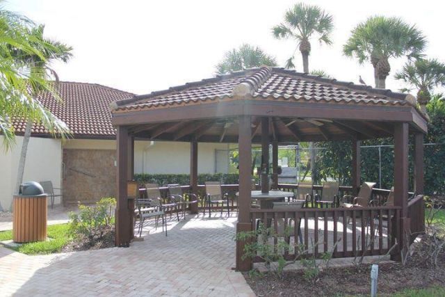 510 SW South River Drive, Unit 204, Stuart, FL 34997 Photo