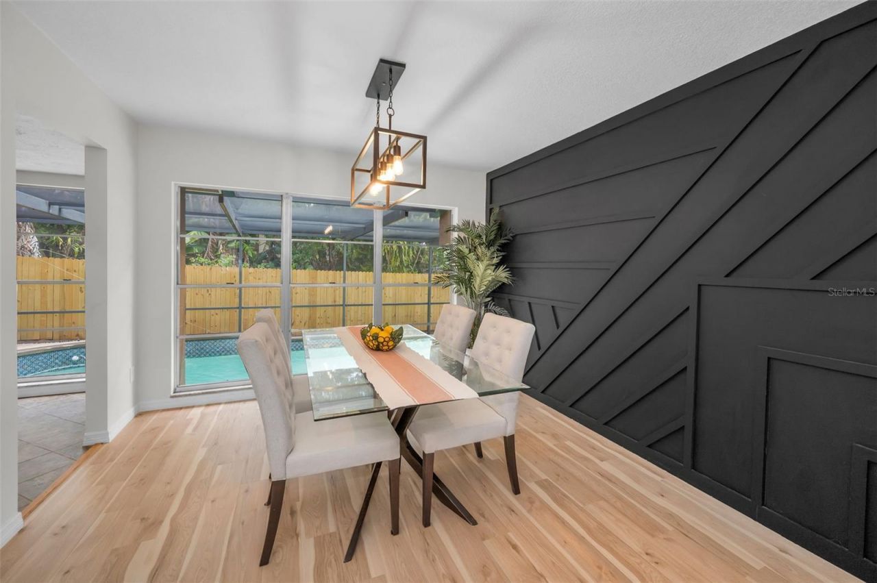 613 Valley Hill Drive, Brandon, FL 33510 Photo