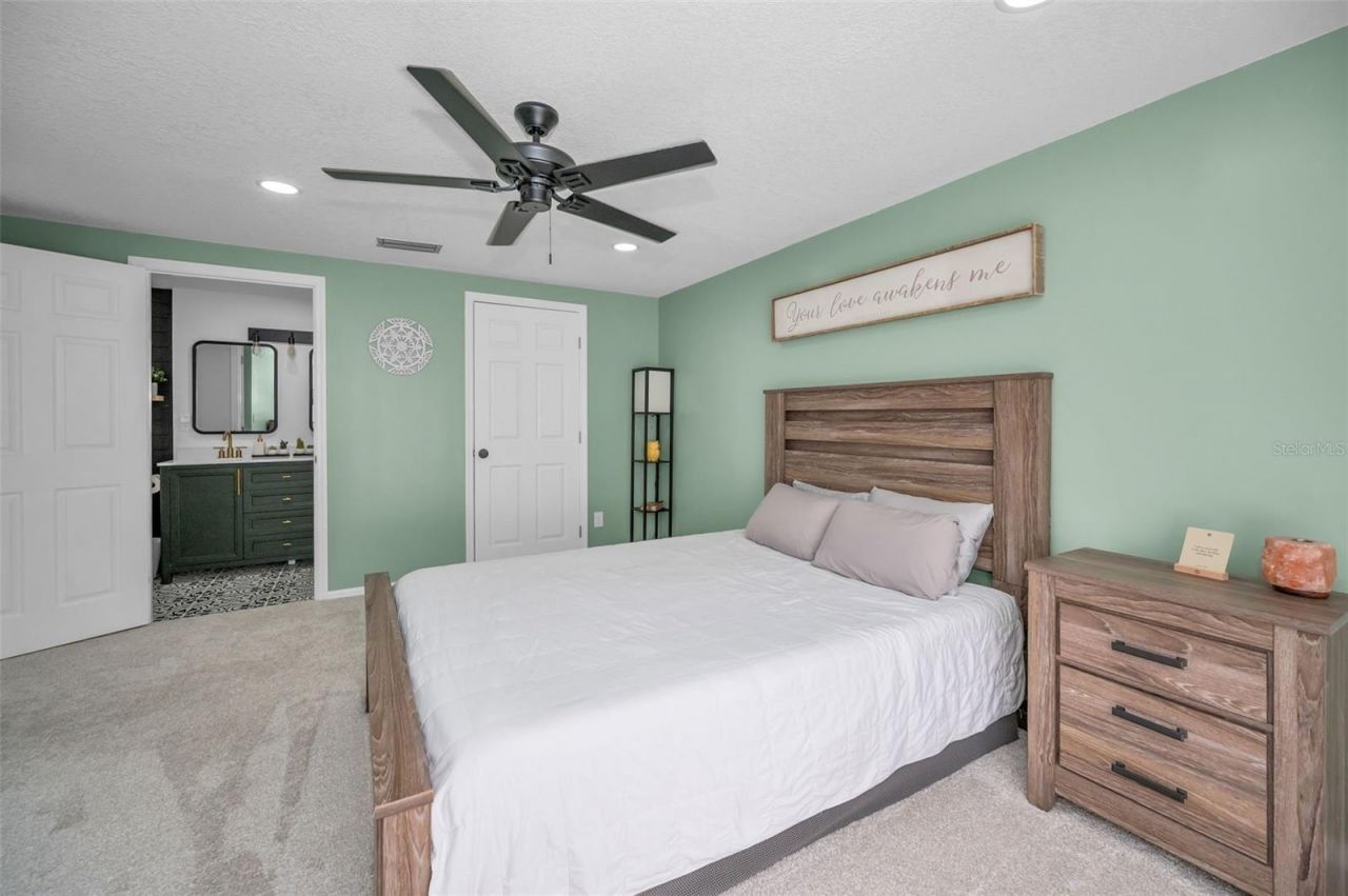 613 Valley Hill Drive, Brandon, FL 33510 Photo