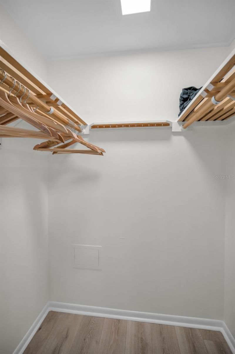 613 Valley Hill Drive, Brandon, FL 33510 Photo