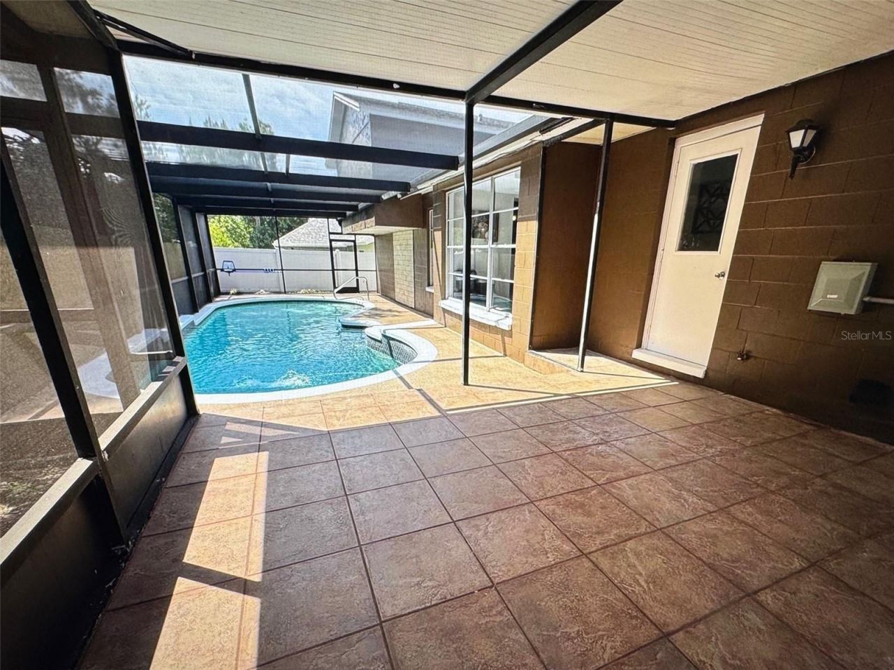 613 Valley Hill Drive, Brandon, FL 33510 Photo