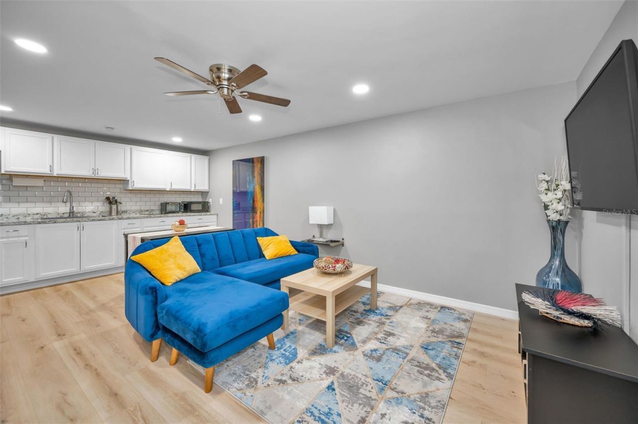 613 Valley Hill Drive, Brandon, FL 33510 Photo