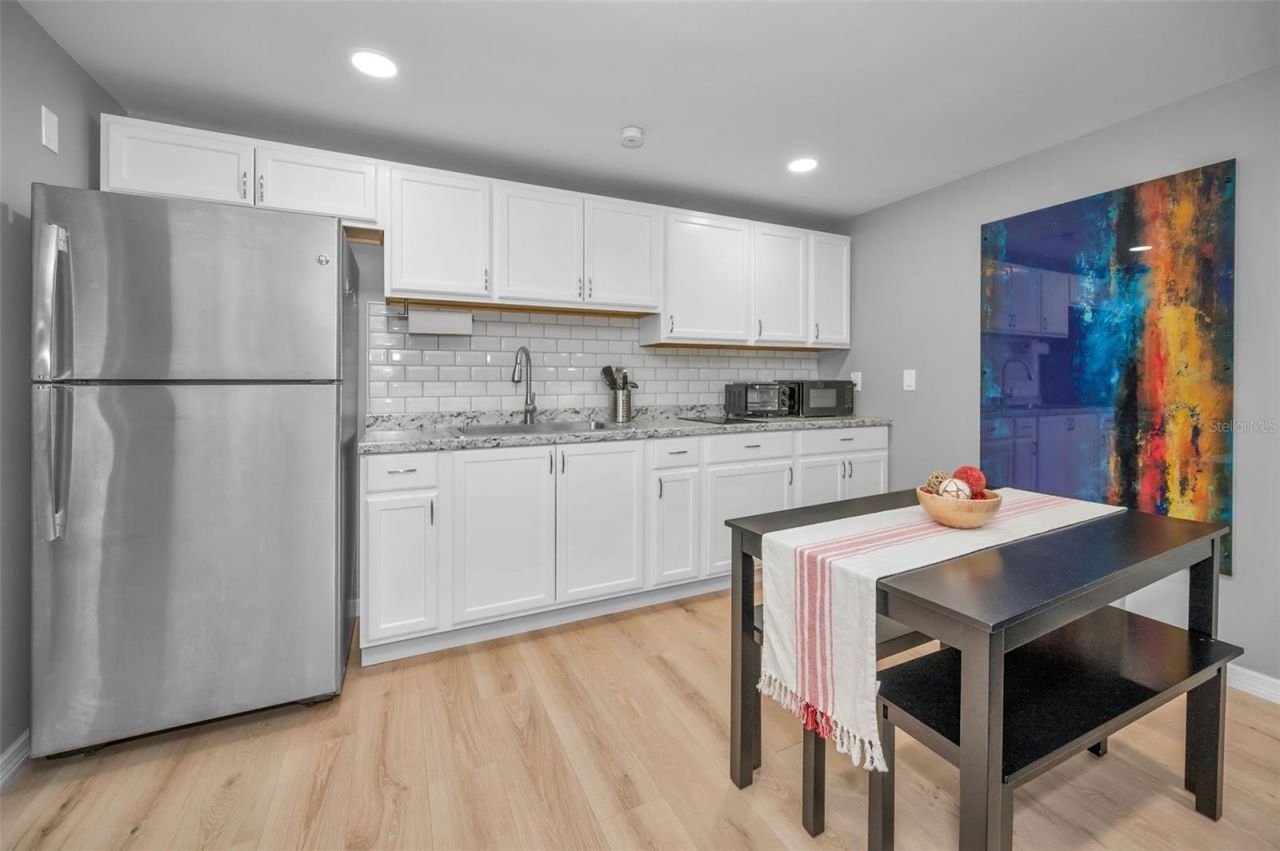 613 Valley Hill Drive, Brandon, FL 33510 Photo