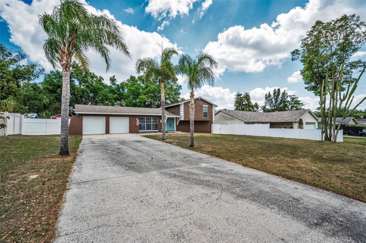 613 Valley Hill Drive, Brandon, FL 33510 Photo