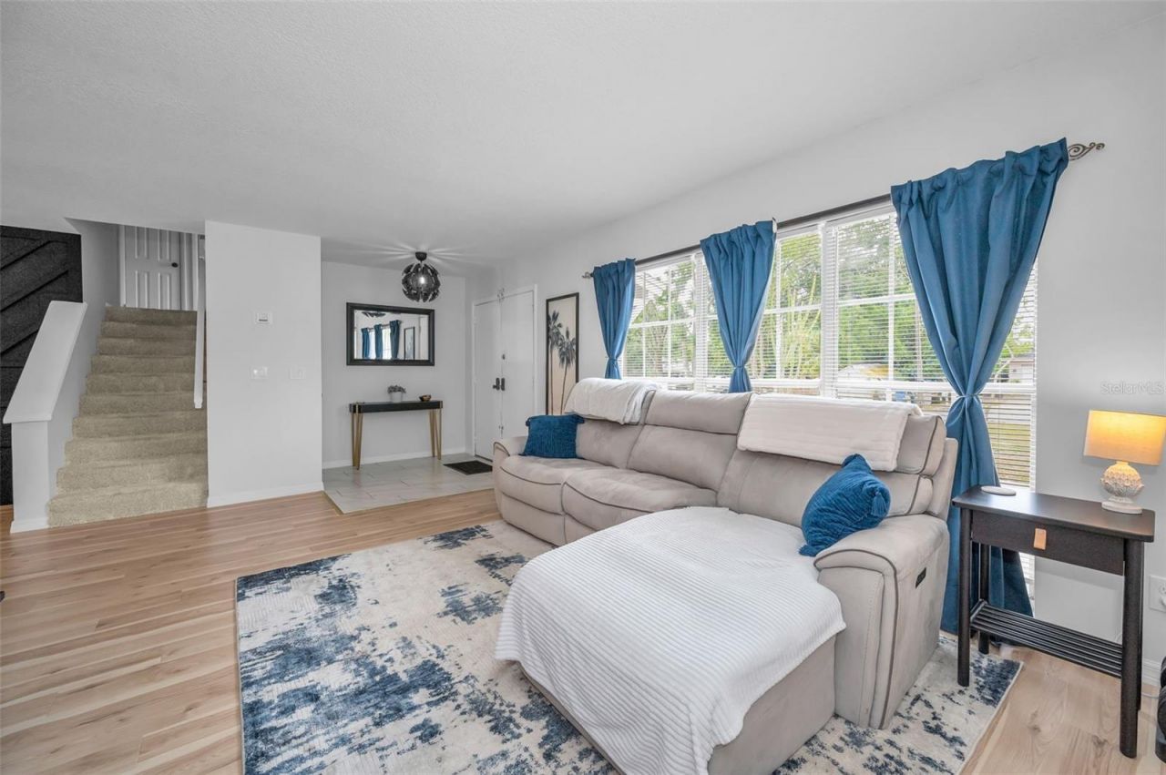 613 Valley Hill Drive, Brandon, FL 33510 Photo