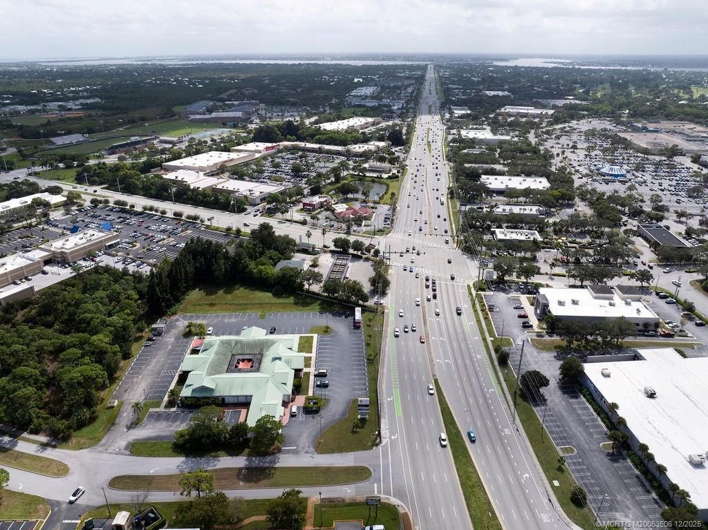 3405 NW Federal Highway, Jensen Beach, FL 34957 Photo