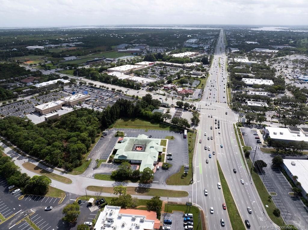 3405 NW Federal Highway, Jensen Beach, FL 34957 Photo
