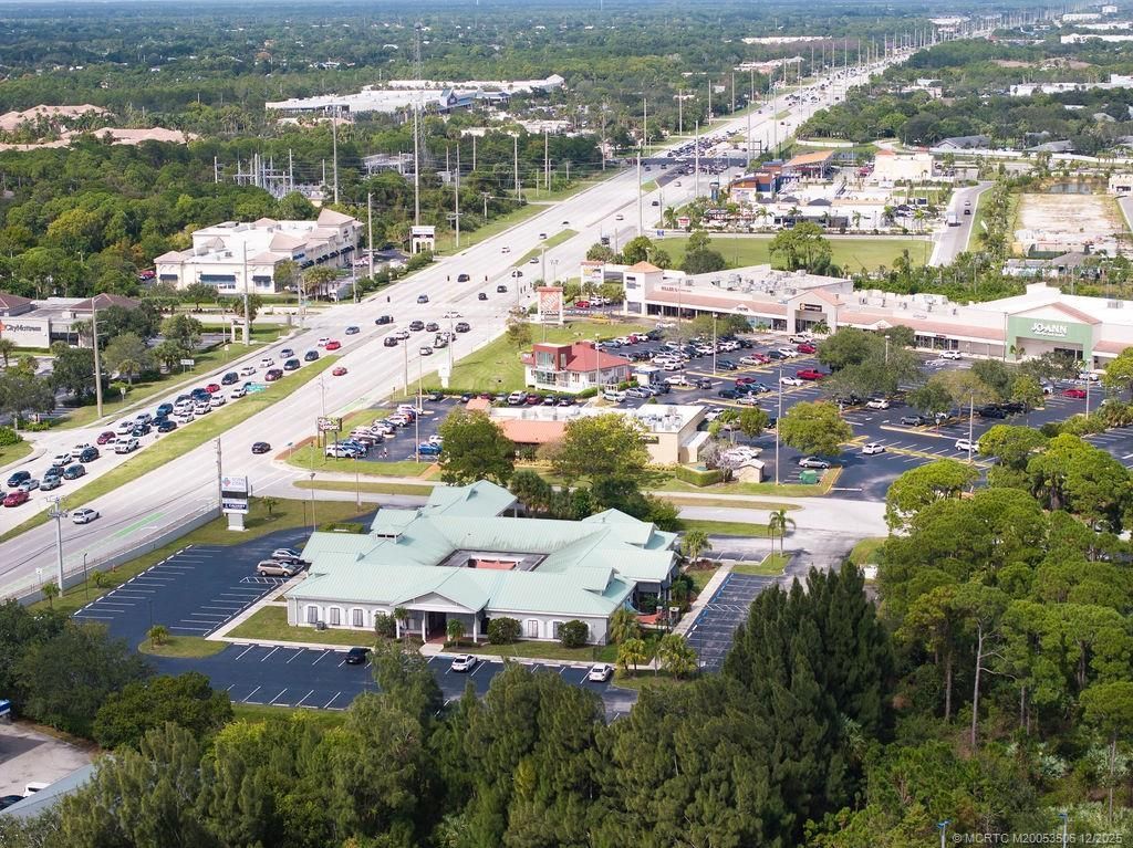 3405 NW Federal Highway, Jensen Beach, FL 34957 Photo