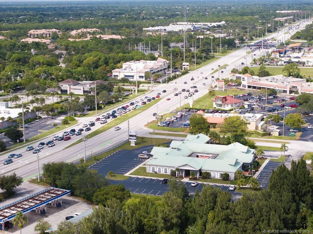 3405 NW Federal Highway, Jensen Beach, FL 34957 Photo