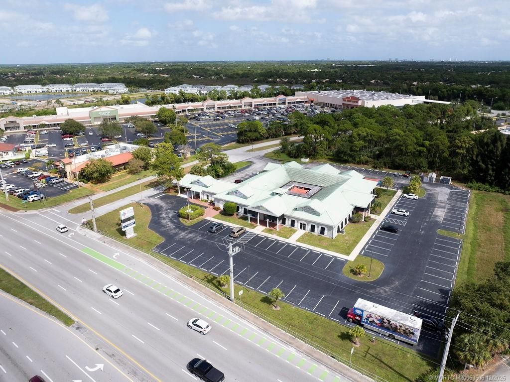 3405 NW Federal Highway, Jensen Beach, FL 34957 Photo