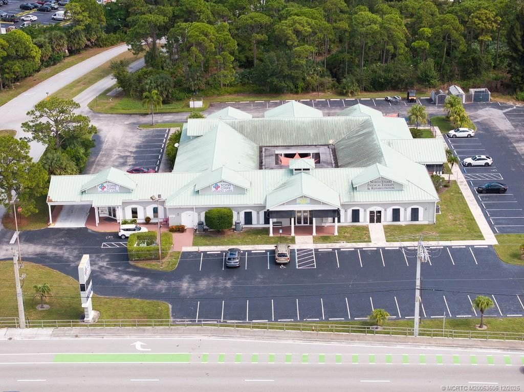 3405 NW Federal Highway, Jensen Beach, FL 34957 Photo