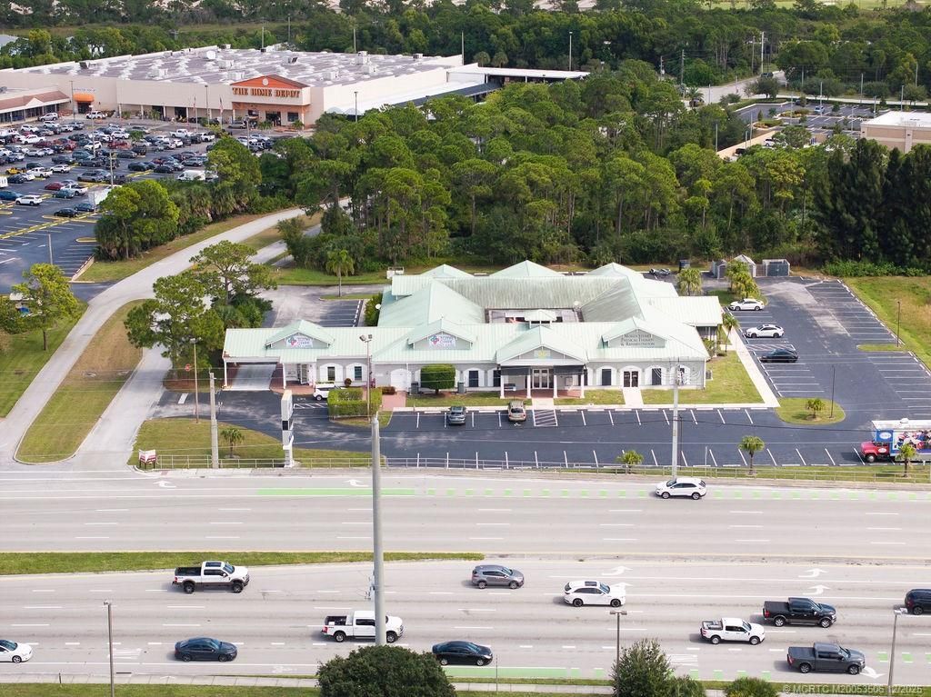 3405 NW Federal Highway, Jensen Beach, FL 34957 Photo