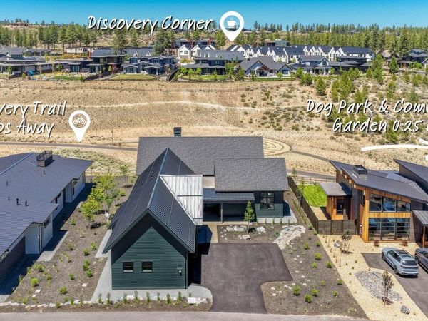 3118 NW Crossing Drive, Bend, OR 97703
