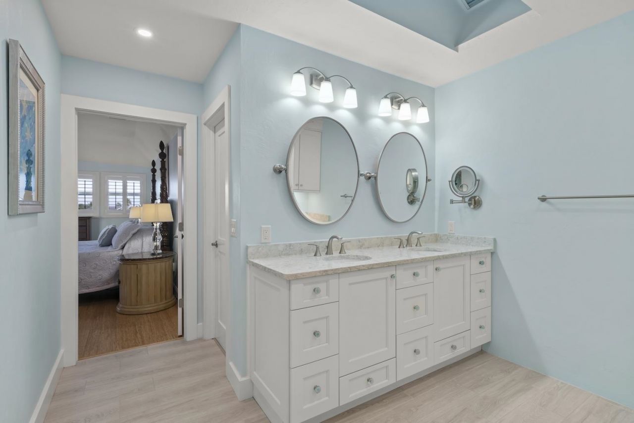 4452 Waters Edge Lane, Sanibel, FL 33957 Photo