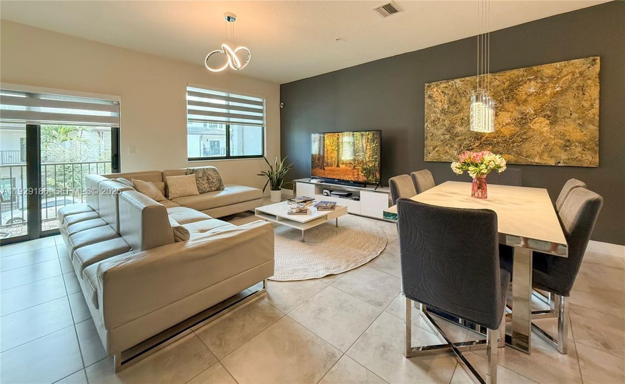 4654 NW 84th Ave, Doral, FL 33166 Photo