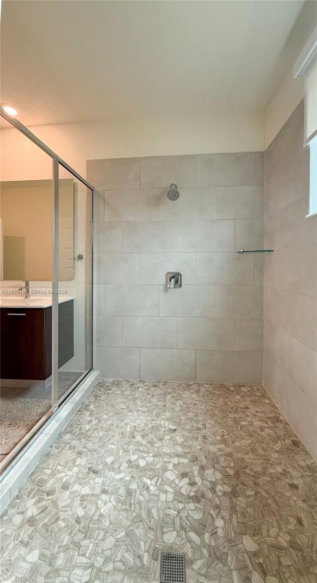 4654 NW 84th Ave, Doral, FL 33166 Photo