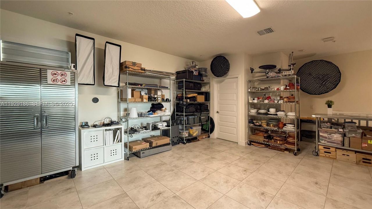 4654 NW 84th Ave, Doral, FL 33166 Photo