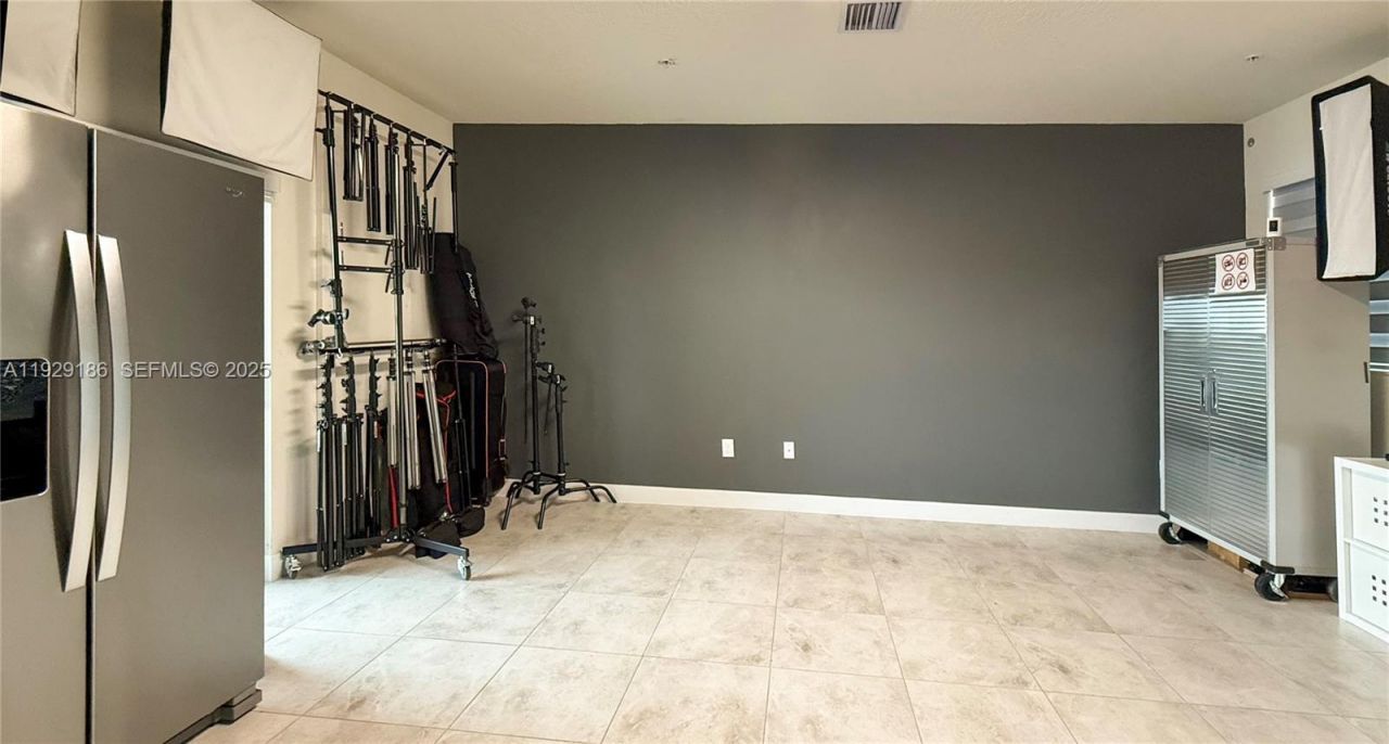 4654 NW 84th Ave, Doral, FL 33166 Photo