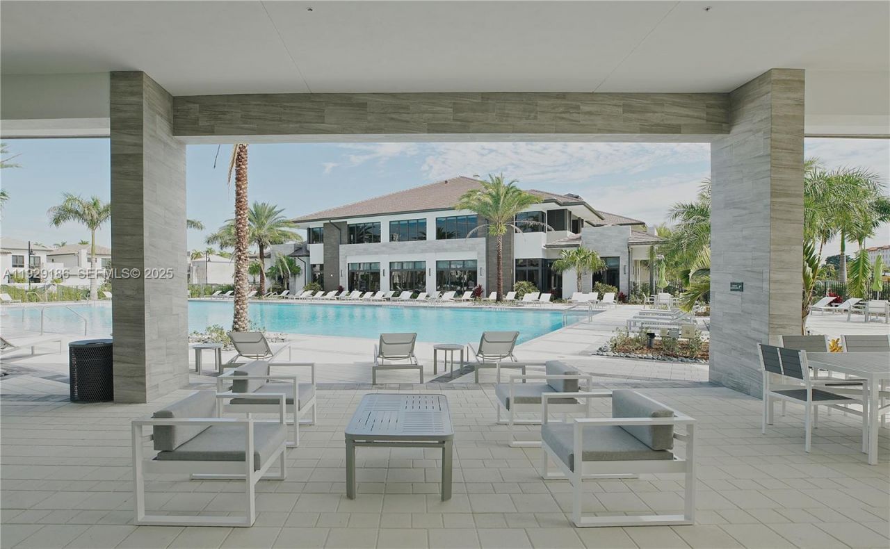 4654 NW 84th Ave, Doral, FL 33166 Photo