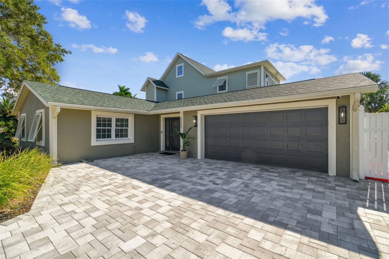 8025 Island Drive, Port Richey, FL 34668 Photo