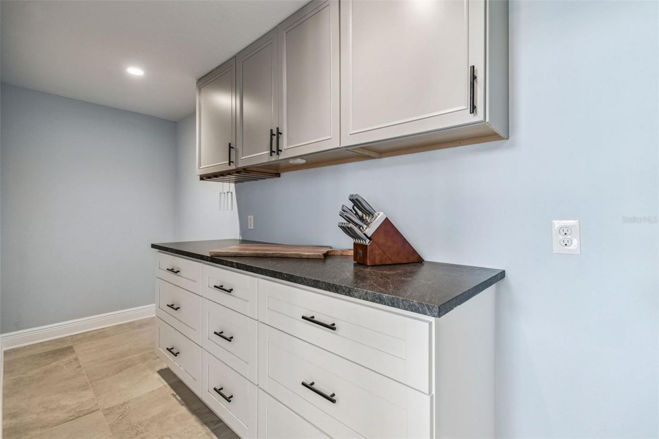 8025 Island Drive, Port Richey, FL 34668 Photo