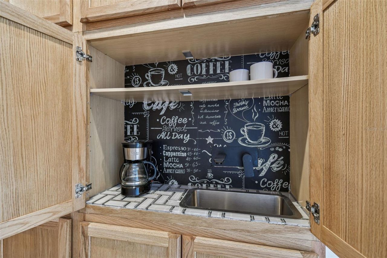 8025 Island Drive, Port Richey, FL 34668 Photo