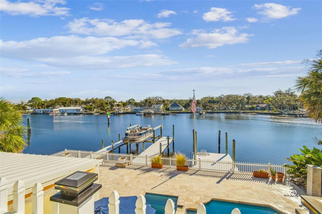 8025 Island Drive, Port Richey, FL 34668 Photo