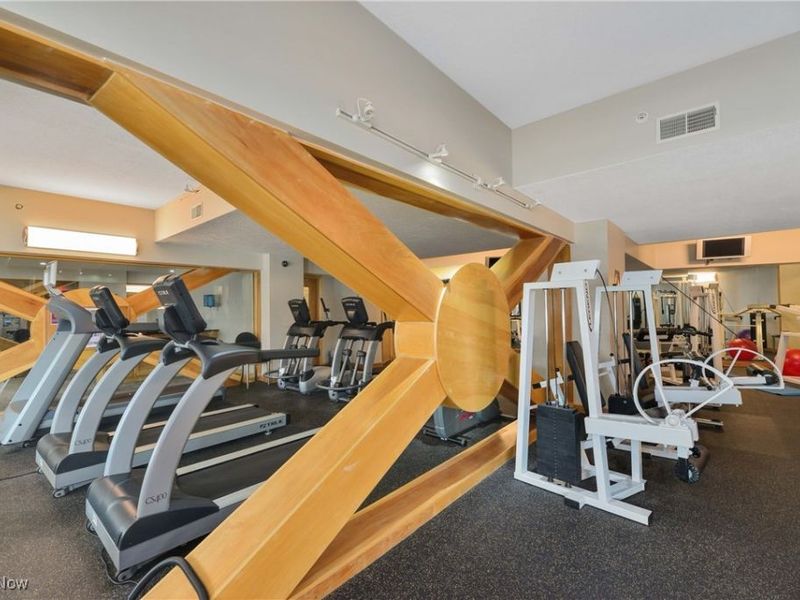 2222 Detroit Avenue, Unit 717, Cleveland, OH 44113 Photo 25