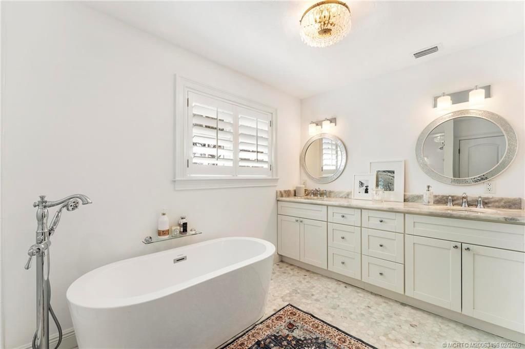 516 SW Camden Avenue, Stuart, FL 34994 Photo