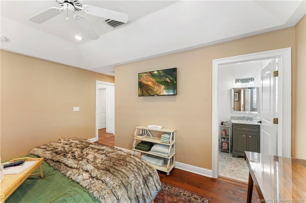 516 SW Camden Avenue, Stuart, FL 34994 Photo