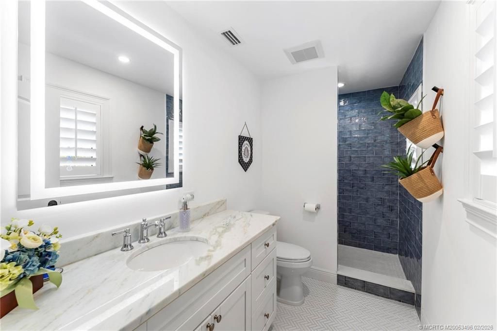 516 SW Camden Avenue, Stuart, FL 34994 Photo