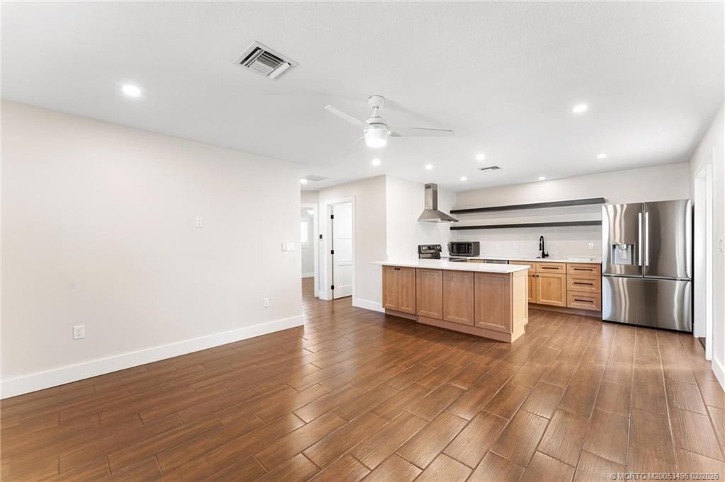 516 SW Camden Avenue, Stuart, FL 34994 Photo