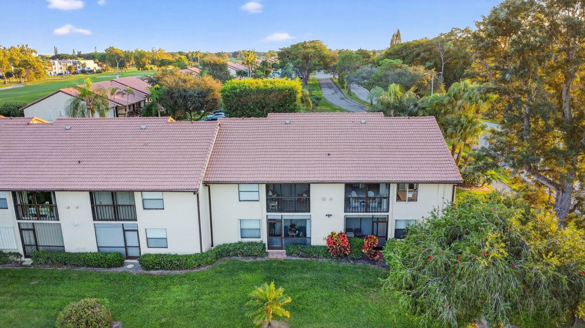 4542 Lucerne Lakes Boulevard E, Unit 202, Lake Worth, FL 33467 Photo