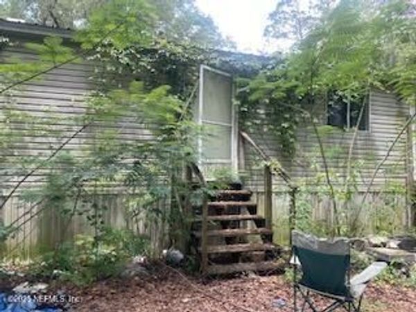 32 FOXTAIL Avenue, Middleburg, FL 32068