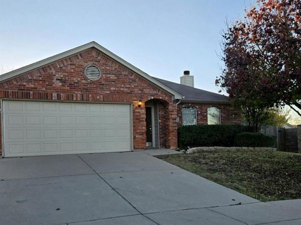 14045 Silkwood Drive, Fort Worth, TX 76052