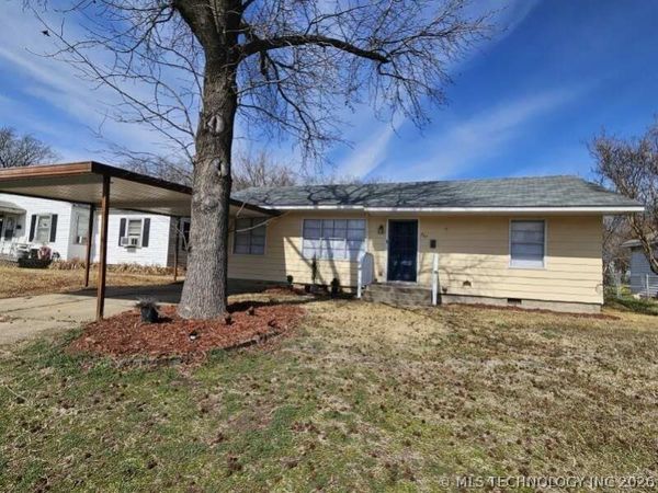 707 Maxwell Street NW, Ardmore, OK 73401