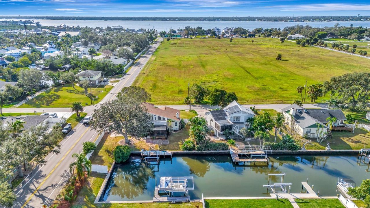 4406 17th Street W, Palmetto, FL 34221 Photo