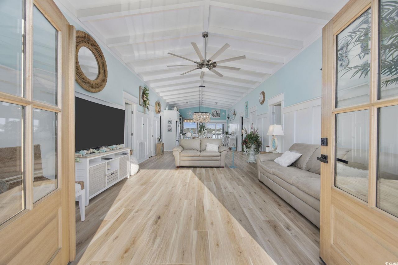 414 S Dogwood Dr. Photo 31