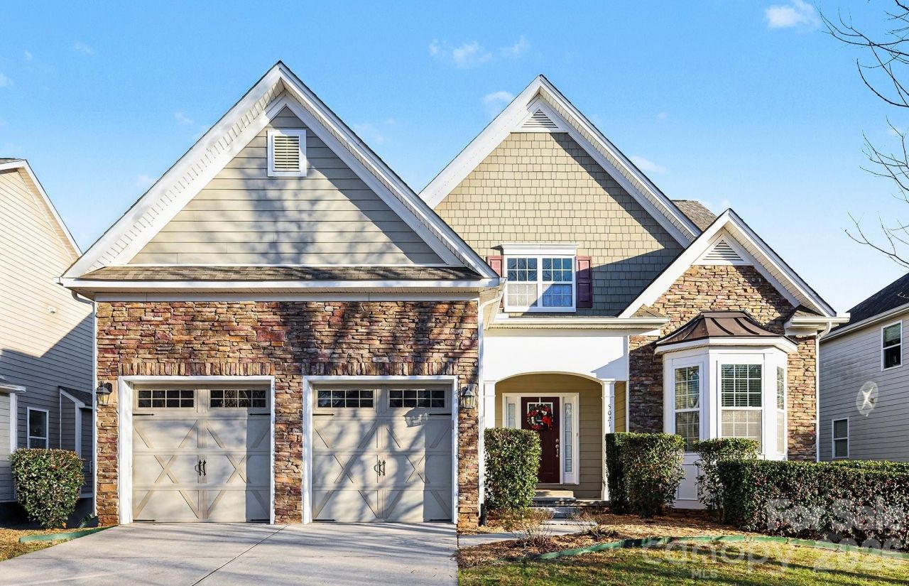 5021 El Molino Drive, Charlotte, NC 28214 Main Photo