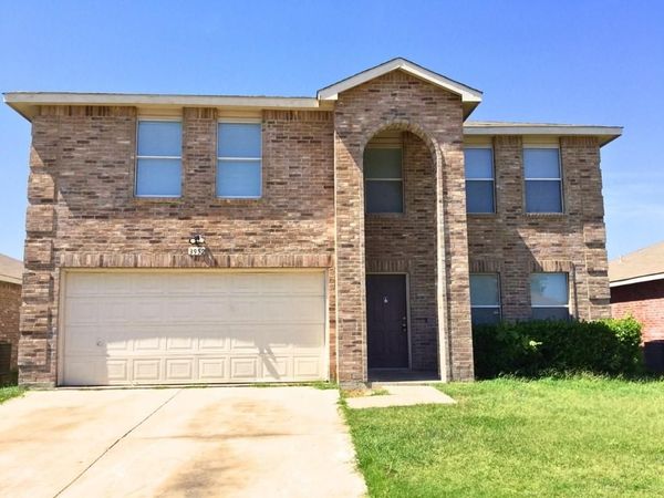 3952 Golden Horn Lane, Fort Worth, TX 76123