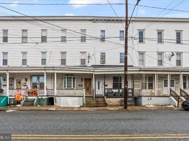 36 S COAL STREET, PORT CARBON, PA 17965
