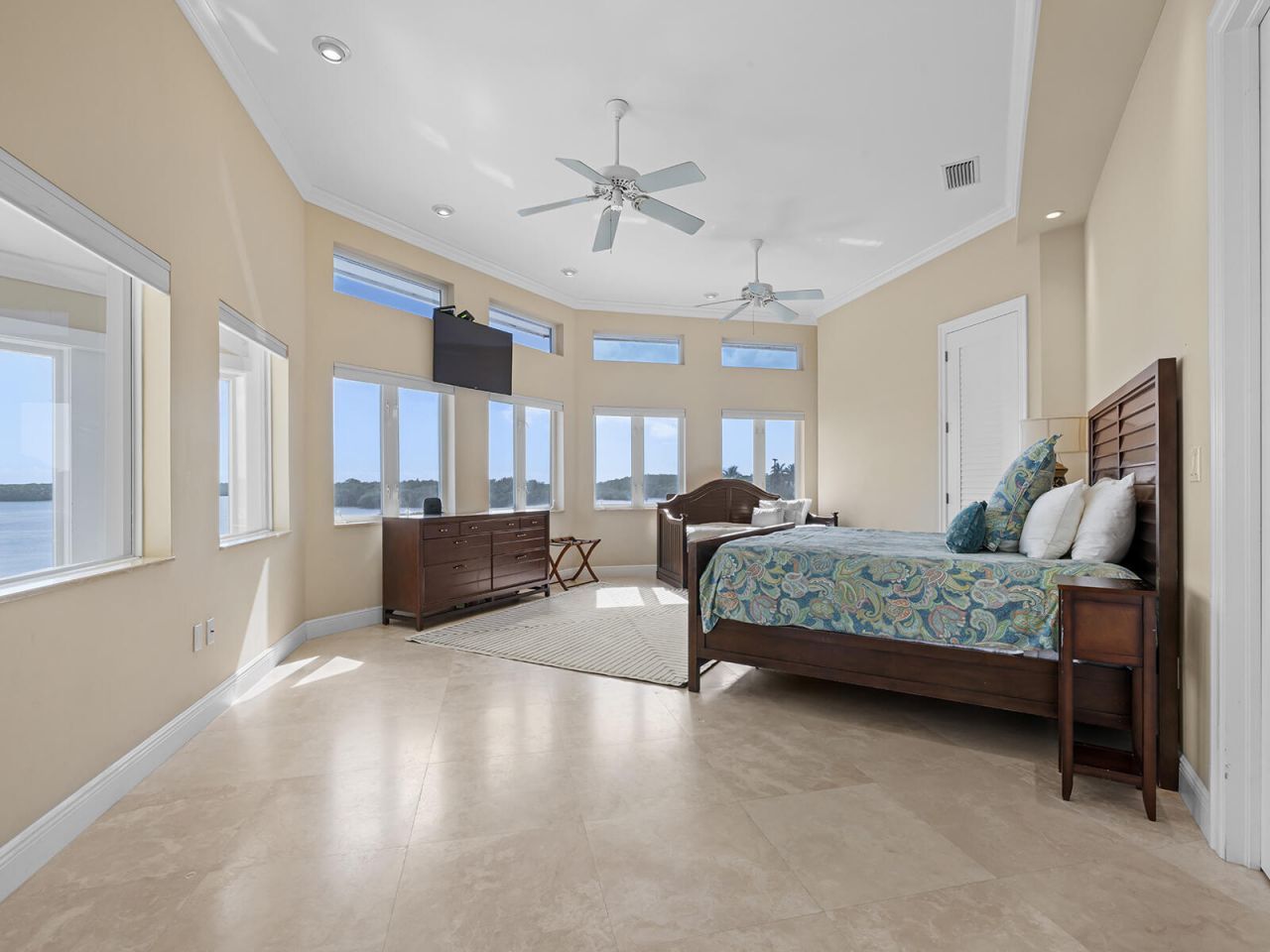 57 Garden Cove Drive, Key Largo, FL 33037 Photo