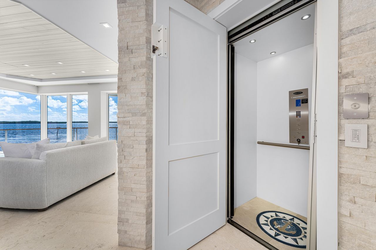 180 Pompano Drive, Key Largo, FL 33037 Photo