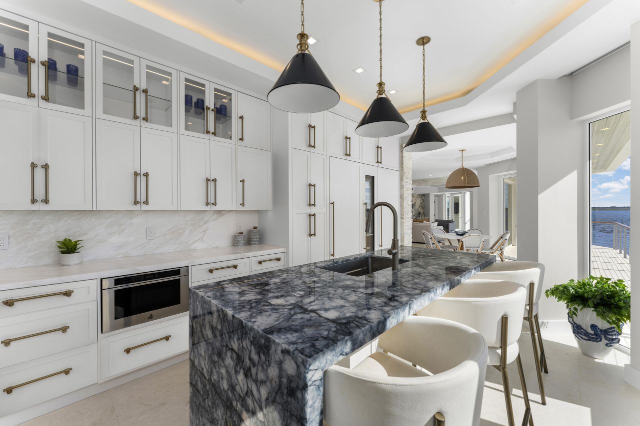 180 Pompano Drive, Key Largo, FL 33037 Photo