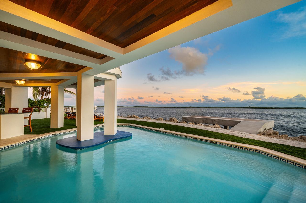 180 Pompano Drive, Key Largo, FL 33037 Photo