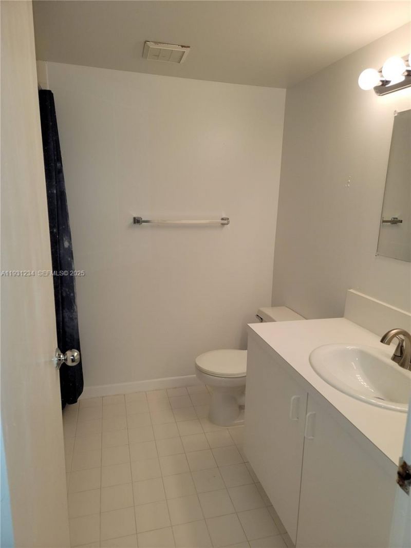 1701 Village Blvd, Unit 205, West Palm Beach, FL 33409 Photo