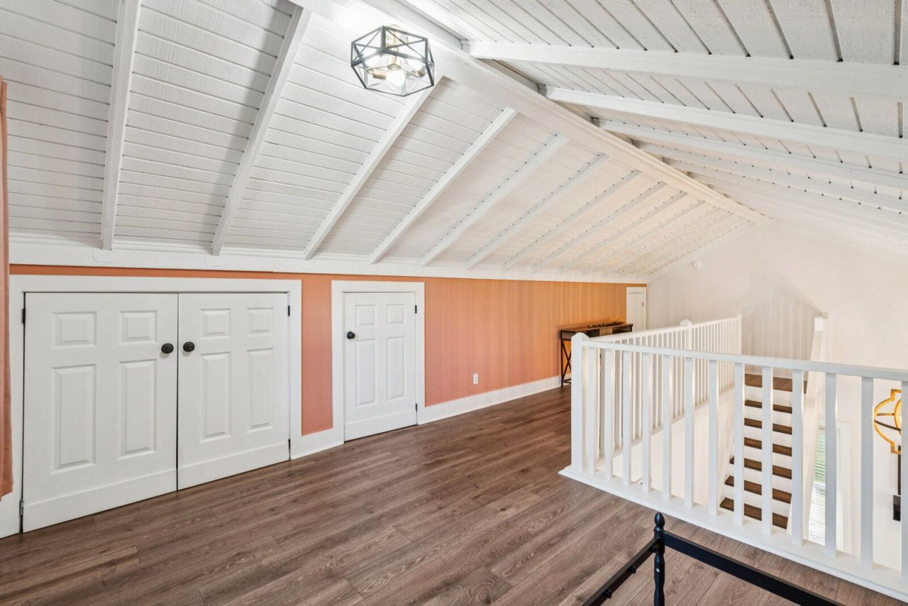 509 W 2nd South Street Photo 102